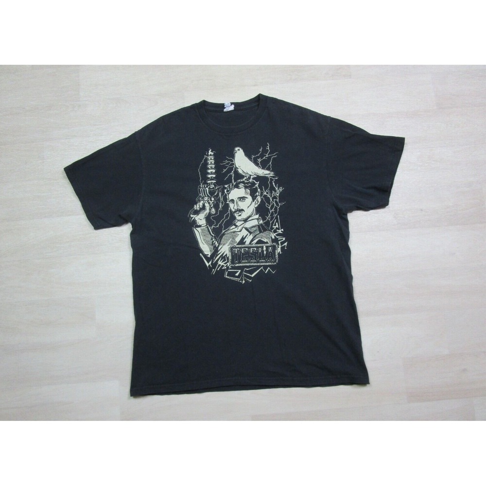 Vintage Y2K Tesla T Shirt Men's (L) Lightning Bolt Graphic Electric Inventor